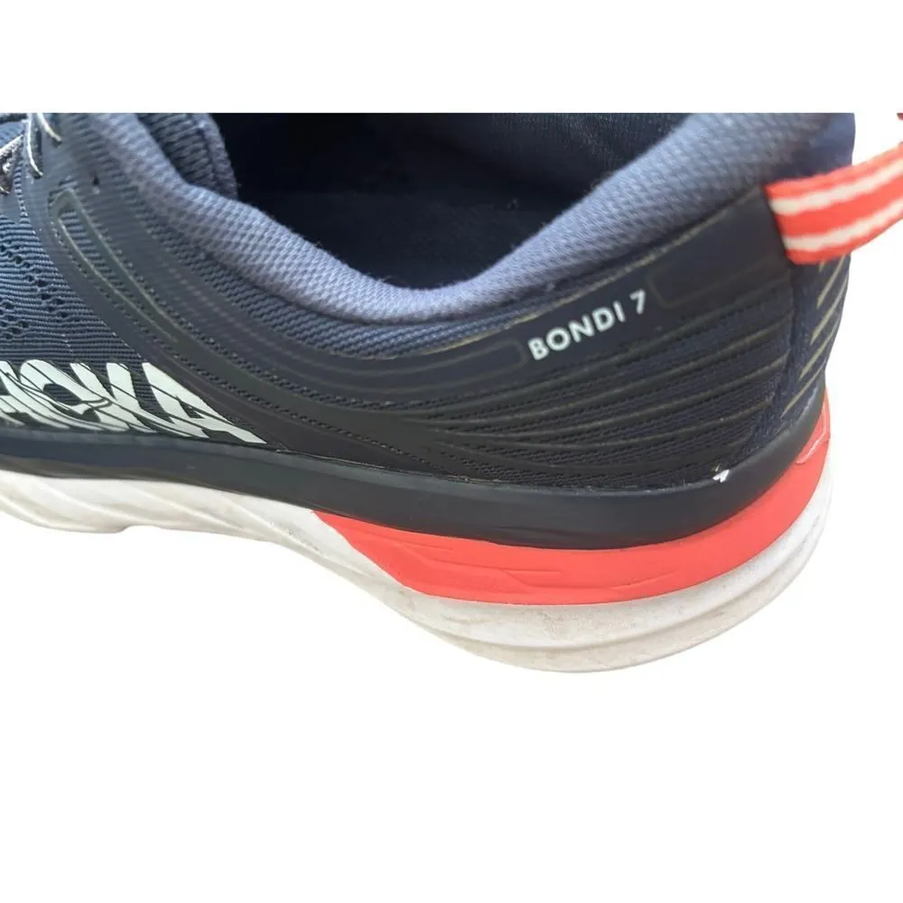 HOKA women’s Bondi 7 size 9.5 - Image 6