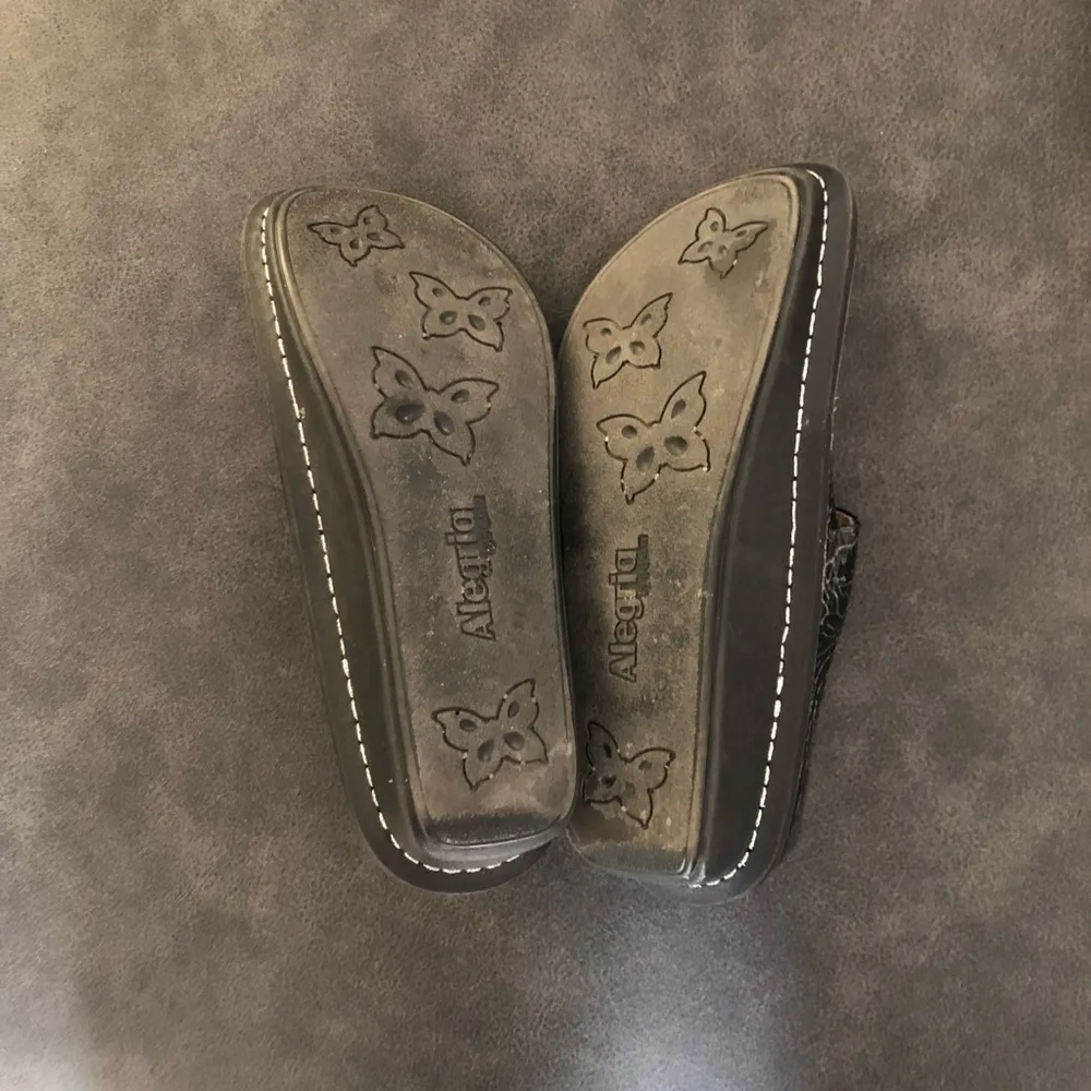 Alegria Women's Paloma Patent Leather Mary Jane Shoes Black PAL-541 36/6~6.5 - Image 5