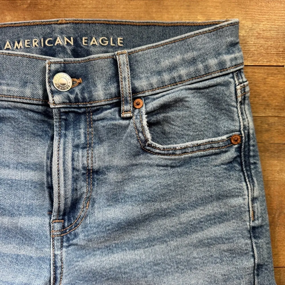 American Eagle Stretch '90s Skinny Jean Size 2 Short - Image 5