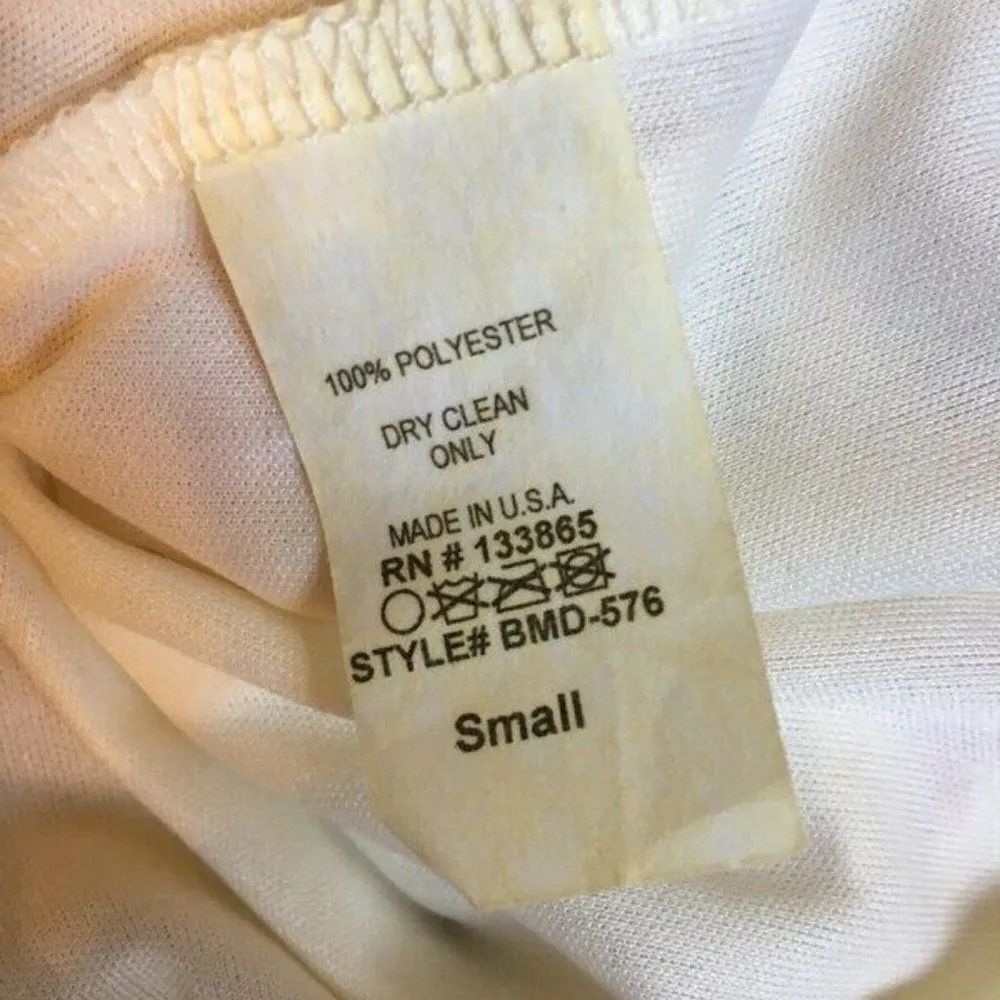 Basically me small off the shoulder floral tunic - Image 3