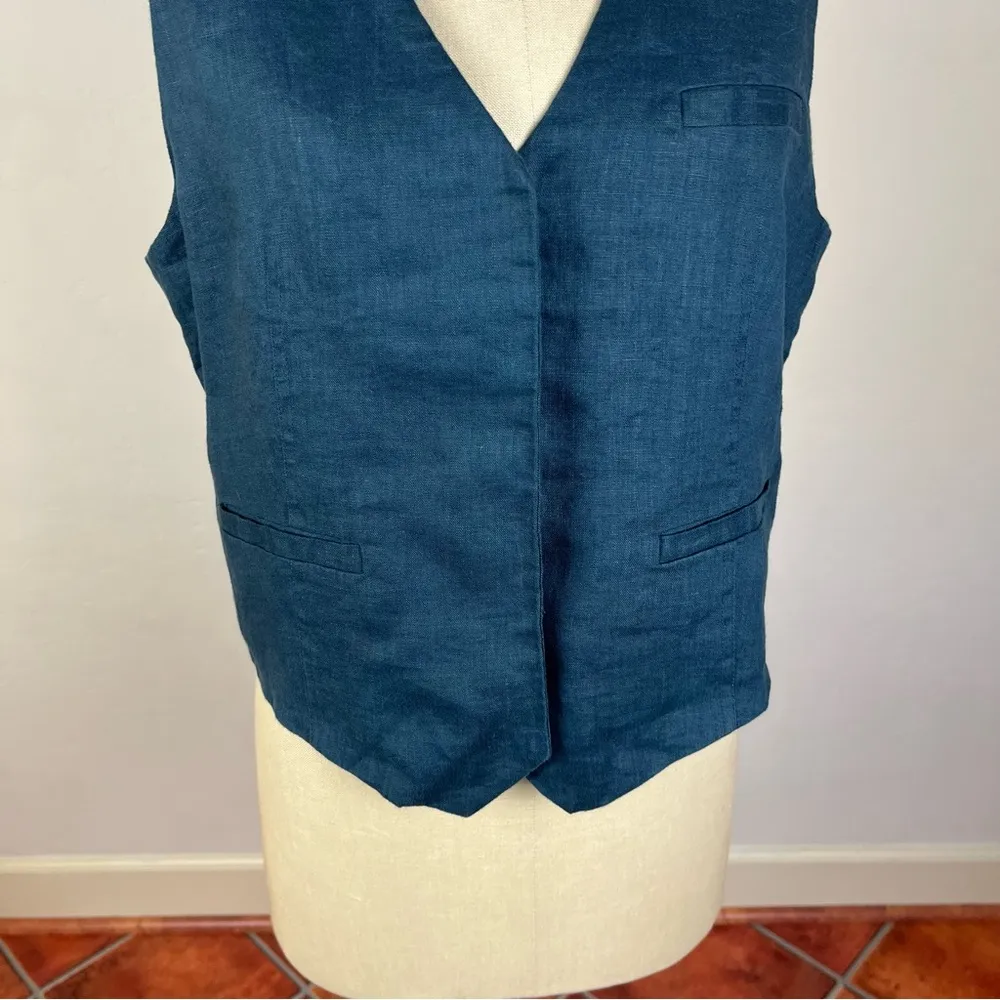 Madewell Linen Vest in Blue - Image 4