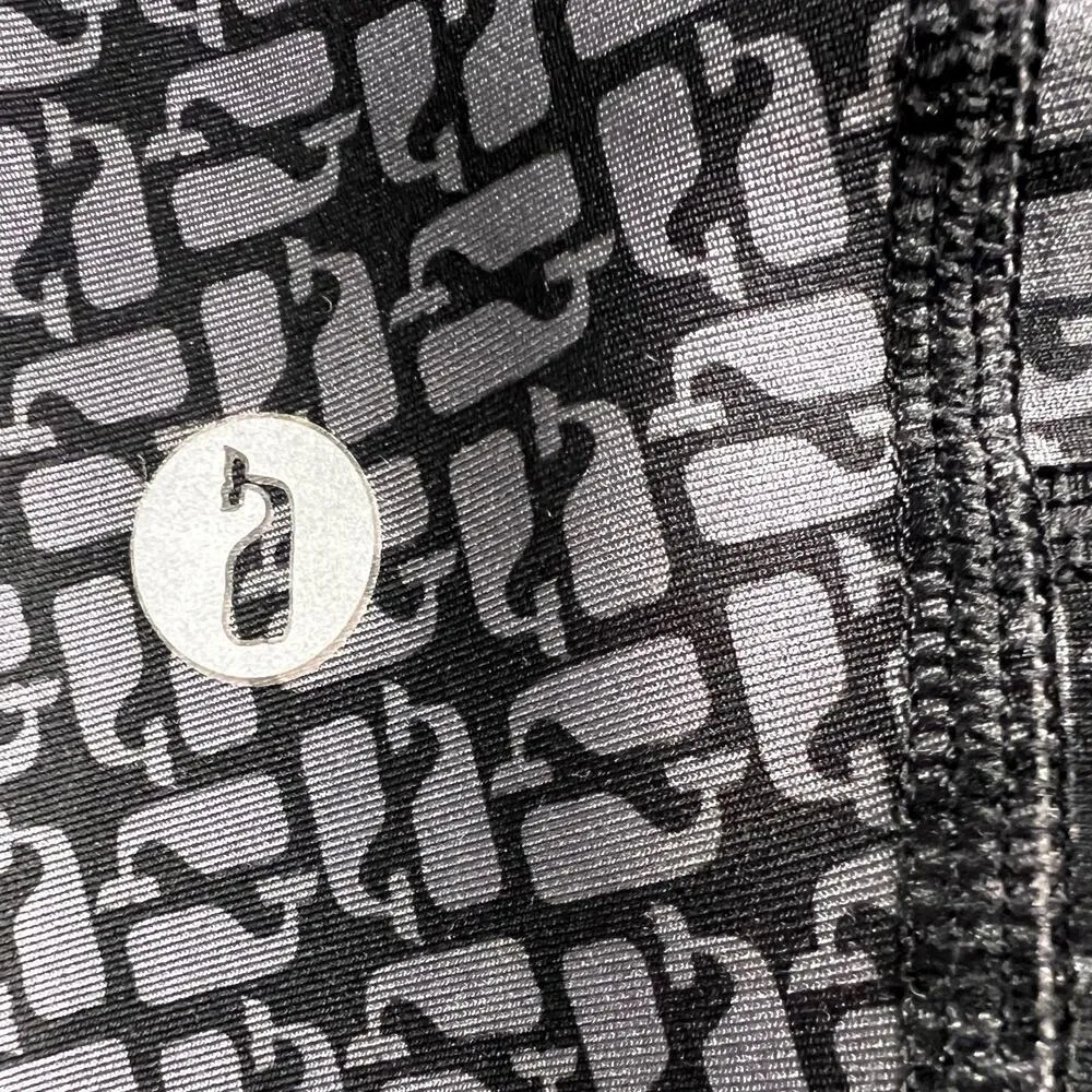 Vineyard Vines Fully Reversible Leggings Tights Camouflage/Whales Gray Size L - Image 6