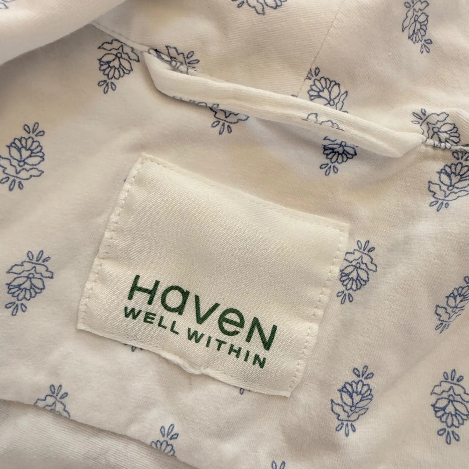 Haven Well Within Womens White Blue Floral Cotton Blend Robe Kimono Style Size M Size L - Image 4