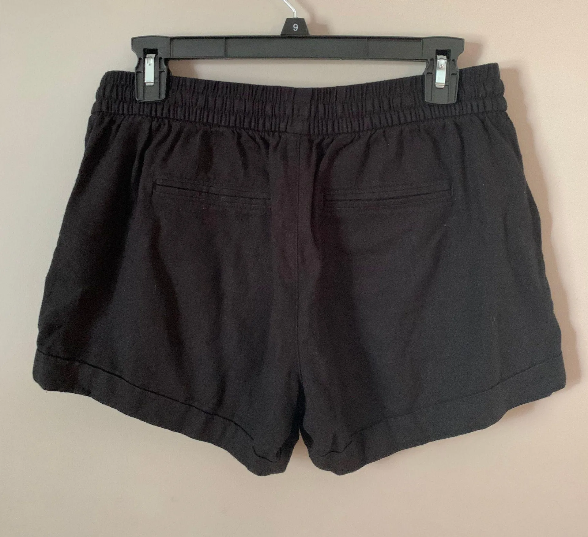 Old Navy Black & White Linen Shorts - Image 2