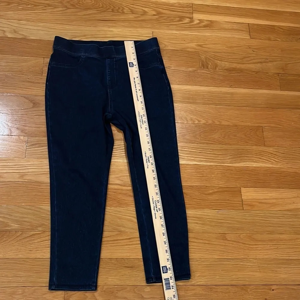 TIME and Tru  womens pull on jeans size medium (8-10). - Image 6