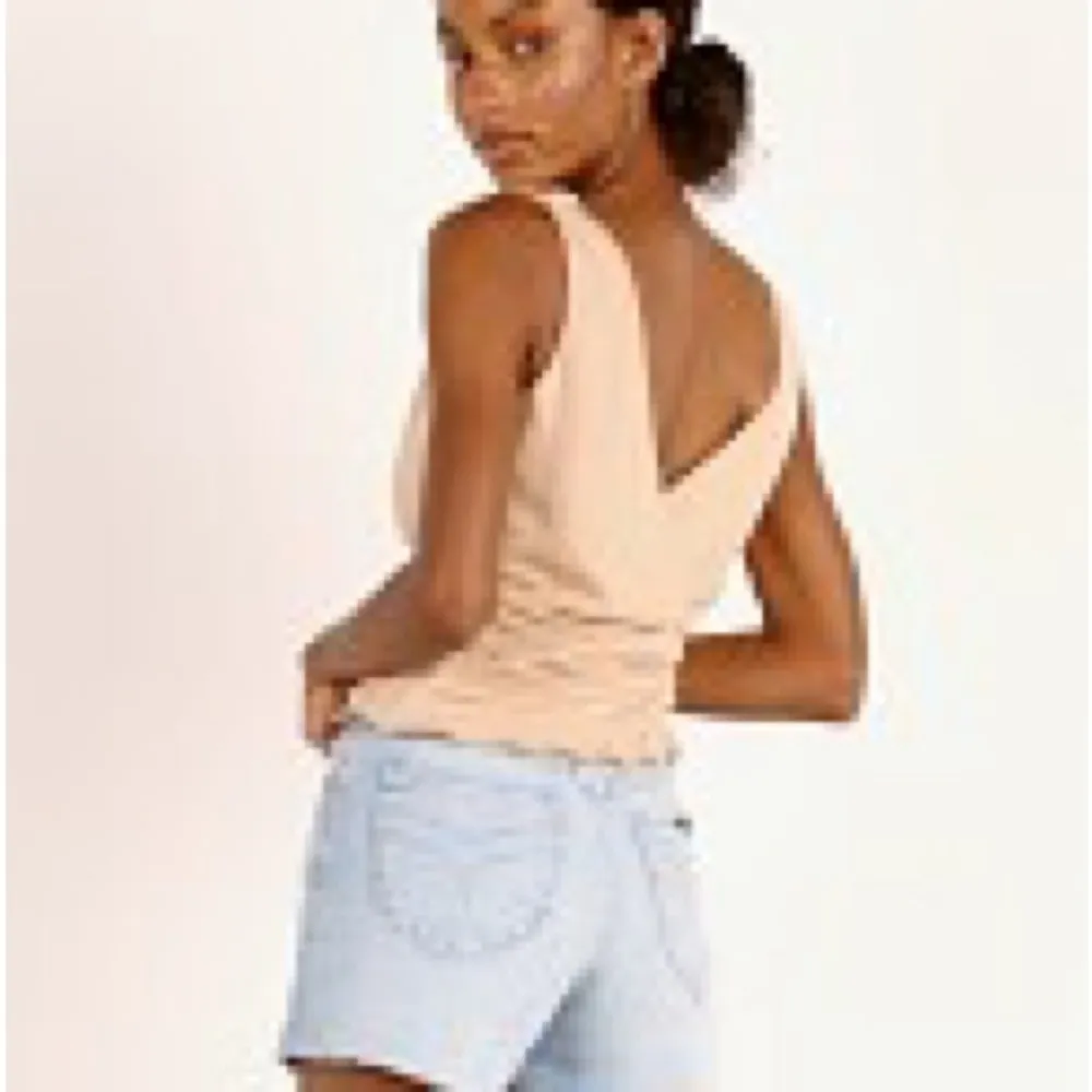 LNA Clothing Margoux Top Size XS In Sesame Faux Wrap Crop Super Soft Sleeveless - Image 3