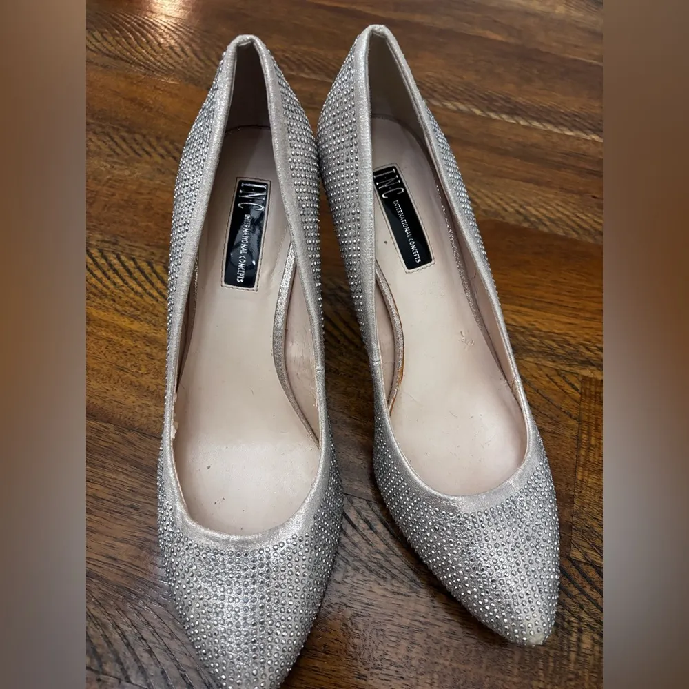 INC International Concepts Heels Silver Rhinestone Jeweled Pumps Size 10M - Image 5