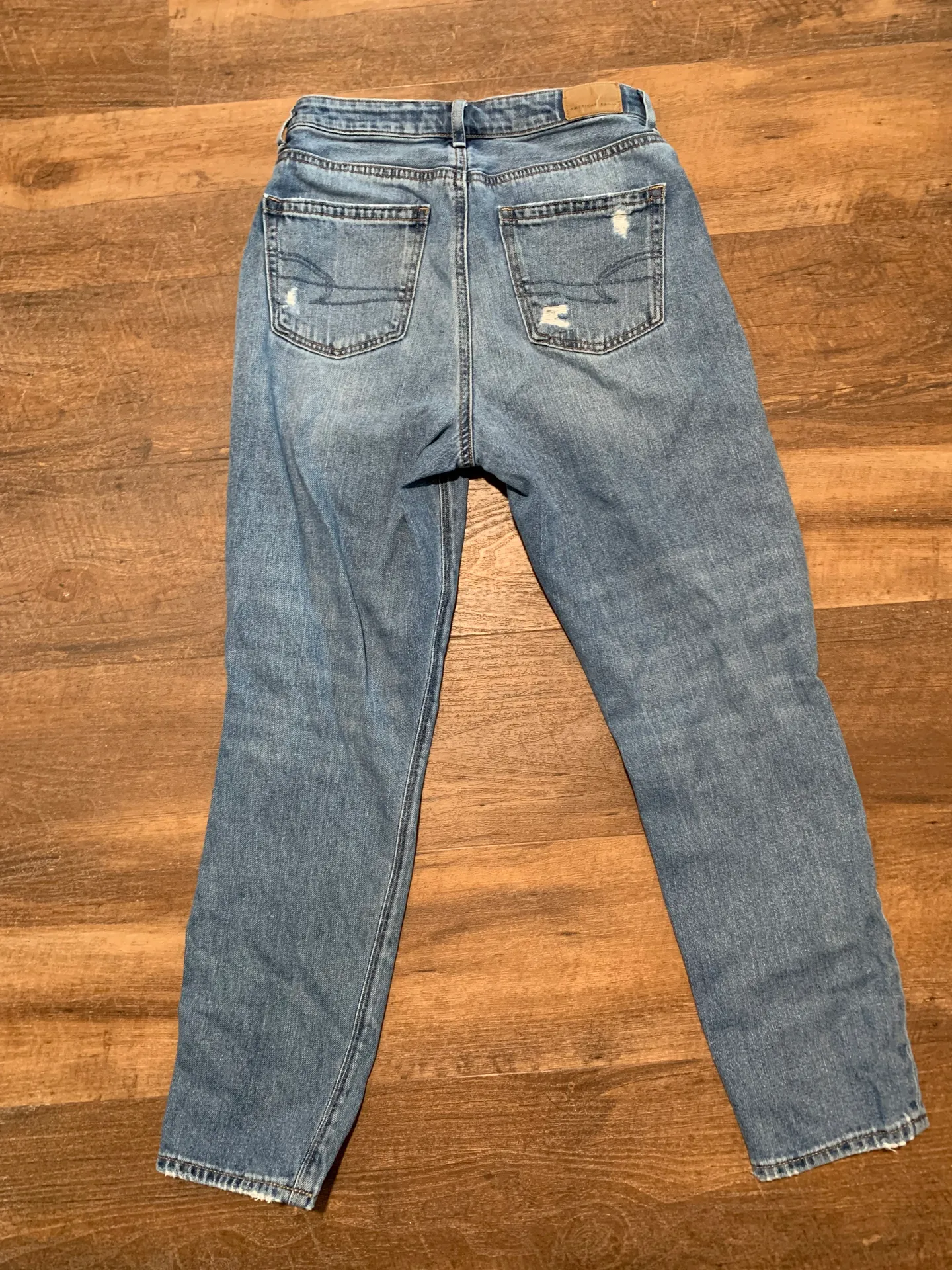 American Eagle Mom Jeans - Image 4