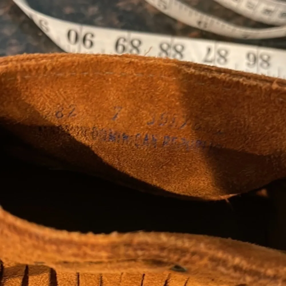 Minnetonka tassel low moccasin boots - Image 6