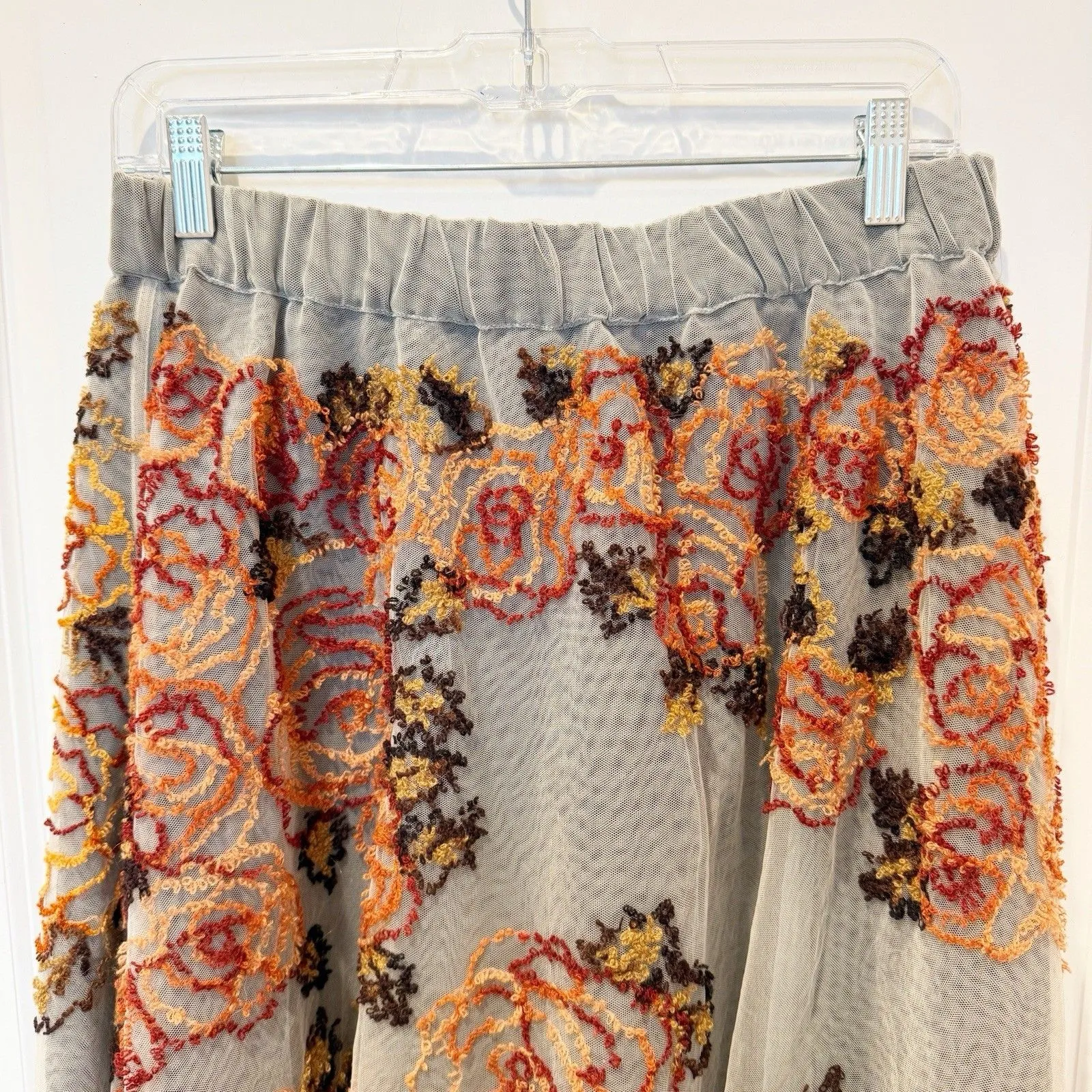 Anthropologie Floral Embroidered Tulle Midi Skirt Size Small Boho Chic Cottage - Image 3