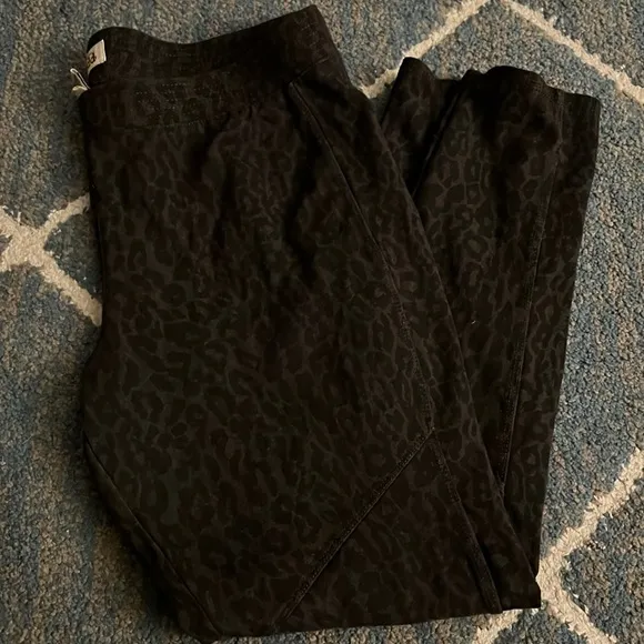 Mudd  XL Pants/Leggings 5 for $20 - Image 2