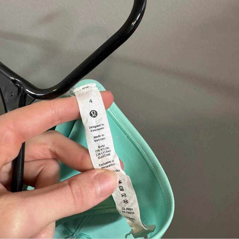 Lululemon Power Pivot Everlux Tank Top Motif - Image 7