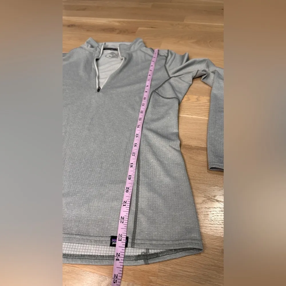 Patagonia Women's Capilene Midweight Zip-Neck baselayer long sleeve gray small - Image 7