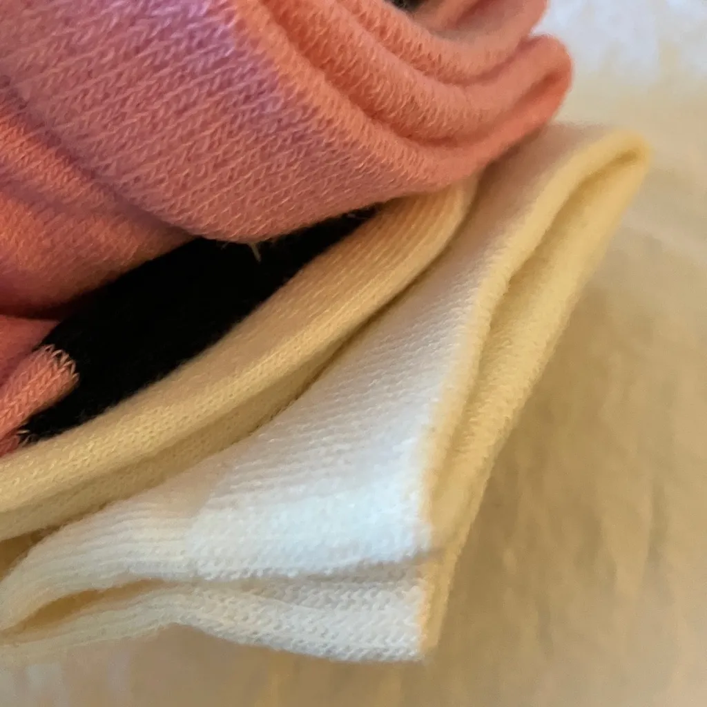 Kate Spade: NWT Black/Pink/Cream Socks- 3 pairs- thin crew socks - Image 7