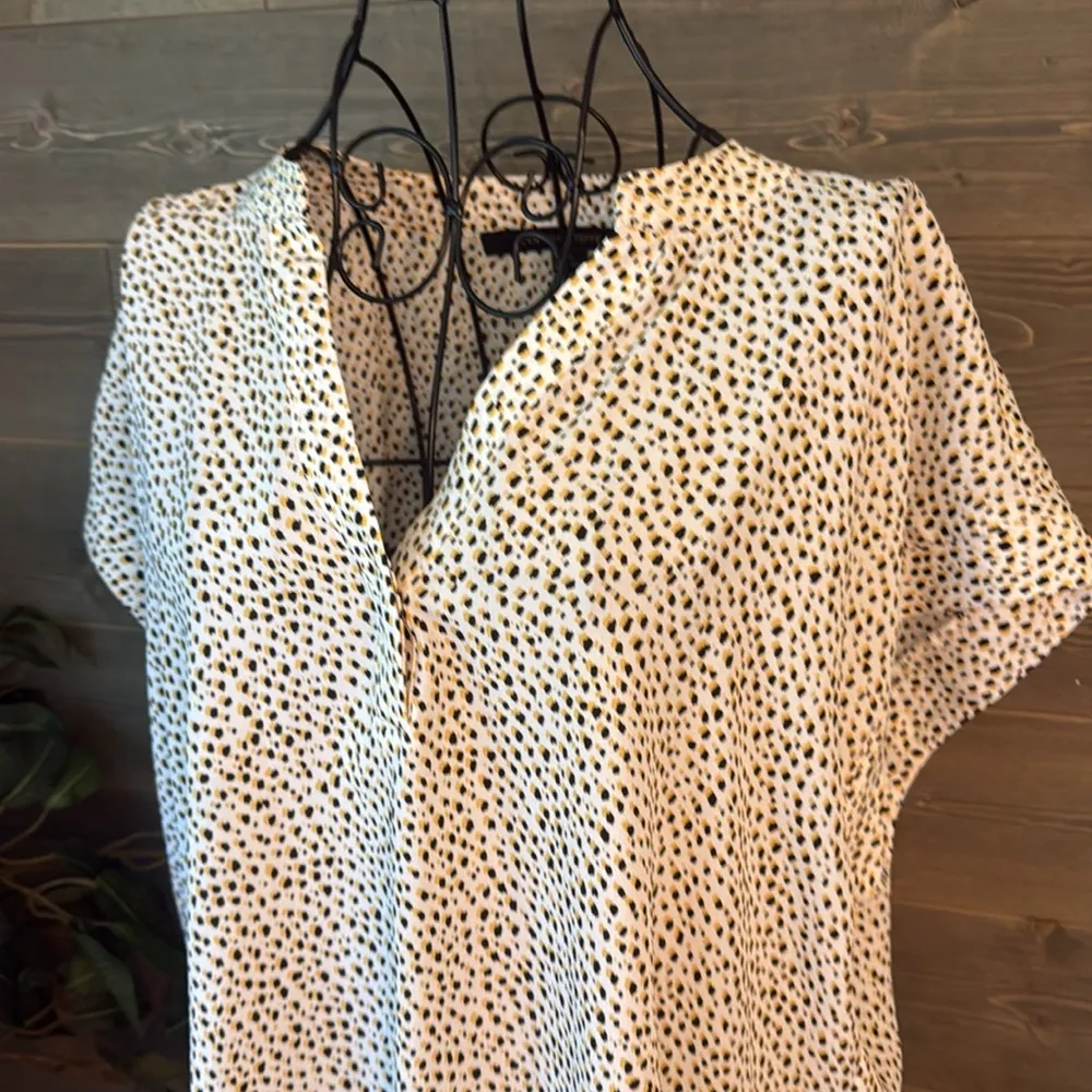 Cynthia steffe short sleeve v neck dot blouse - Image 2