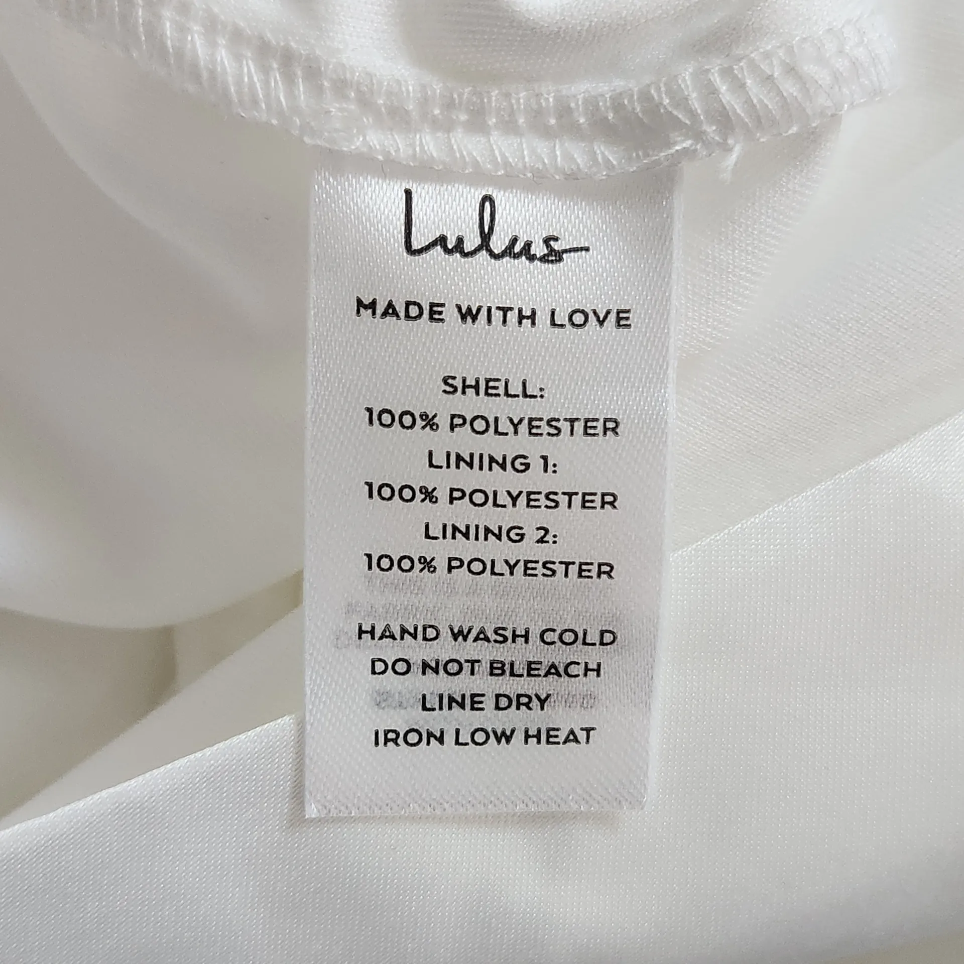 Lulus  White Backless Wedding Dress with Removable Bow NWT Size Medium - Image 11