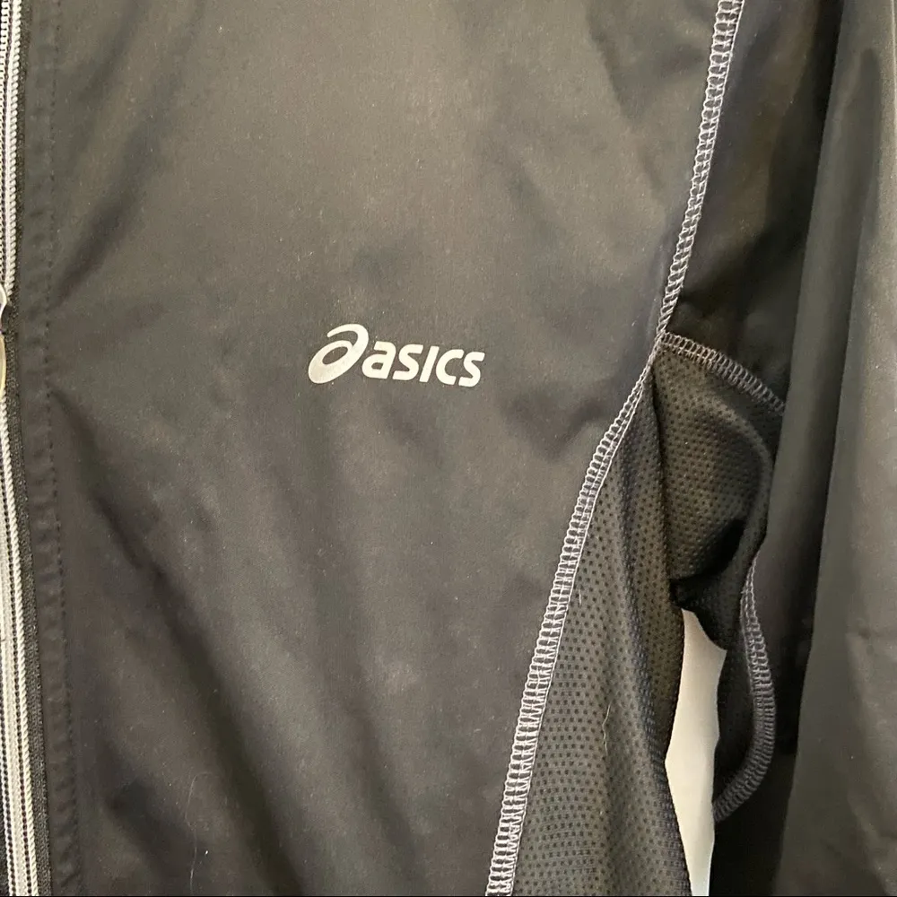 Asics Womens Black Running Jacket. Size Small. EUC - Image 2