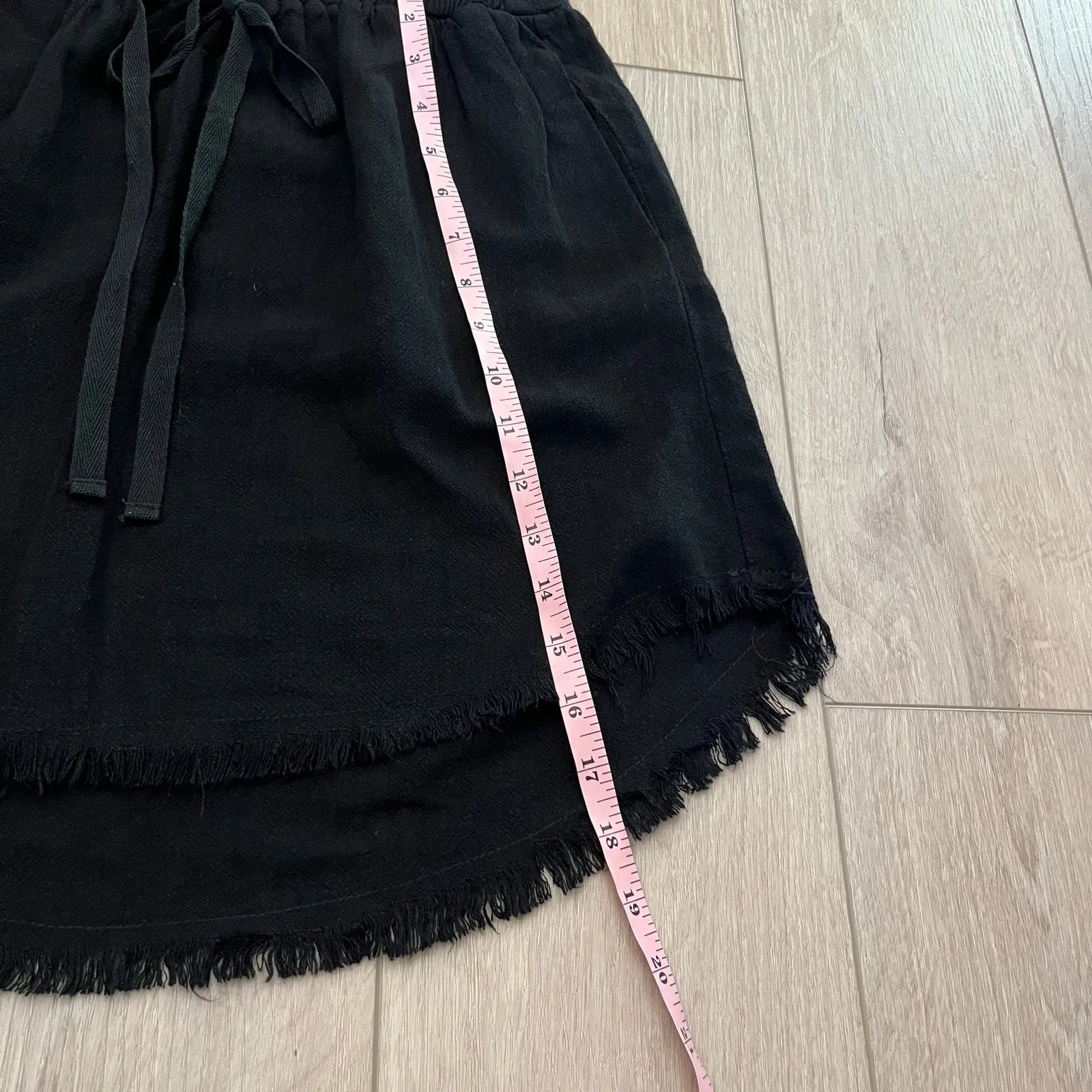 Umgee Women’s Black Linen Blend Elastic waist Raw Hem Skirt Sz Sm - Image 7