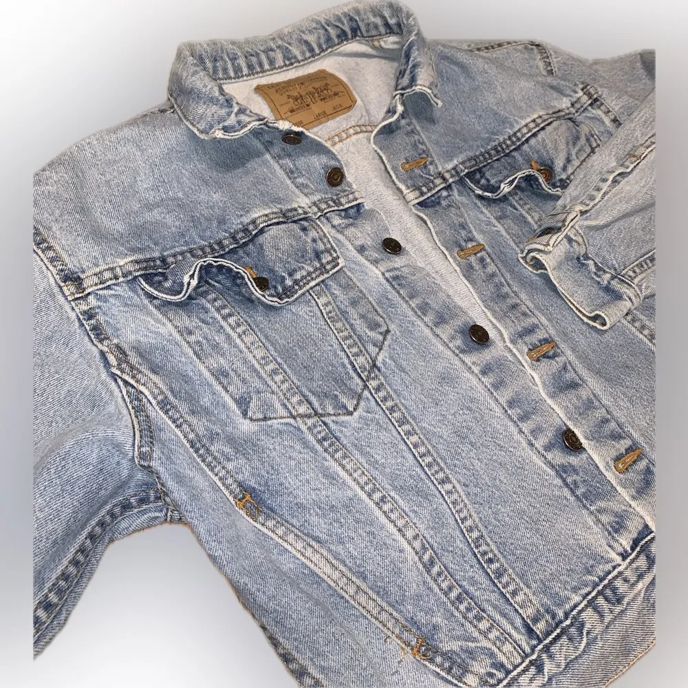 Vintage 90s Levi Strauss Light Blue Denim Trucker Collar Jean Jacket L 16/18 - Image 12