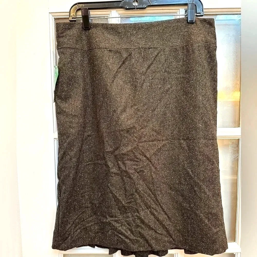 United Colors Of Benetton | Virgin Wool / Silk Blend Tweed Chevron Skirt Size 46 - Image 10