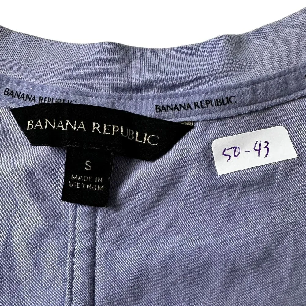 Banana Republic Purple V-Neck T-Shirt Women Basic Top Size Small | 50-43 - Image 4