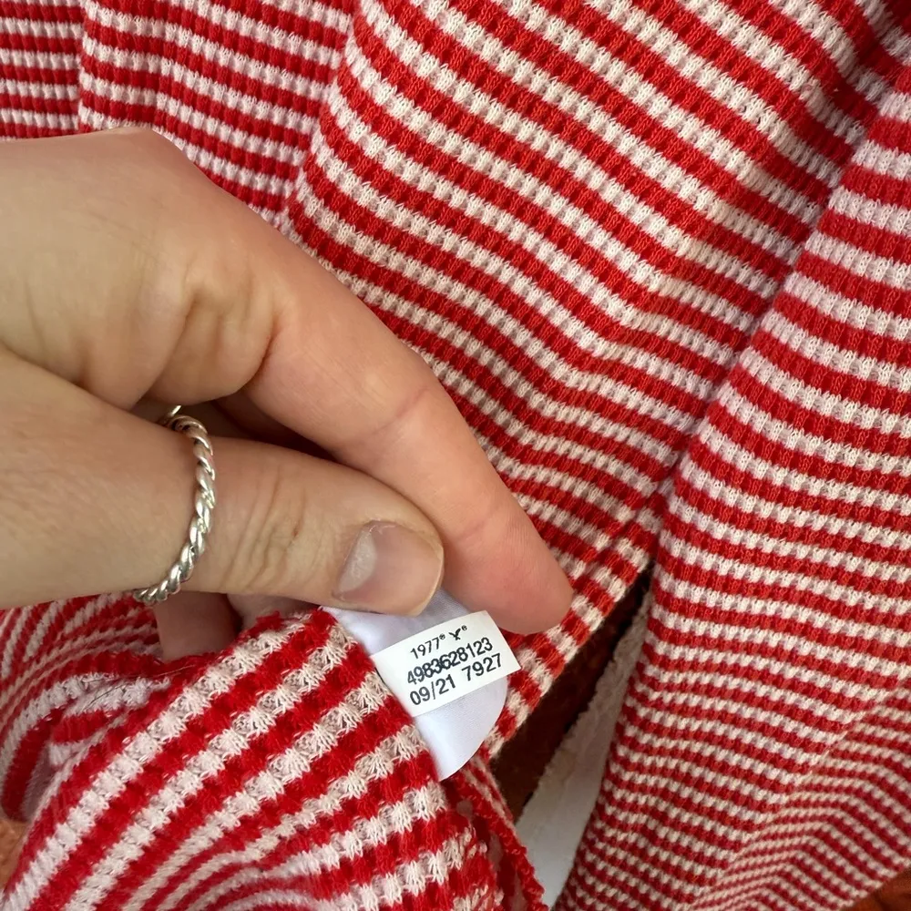 American Eagle Red/Orange & White Striped Long Sleeve Shirt Size Large - Image 2