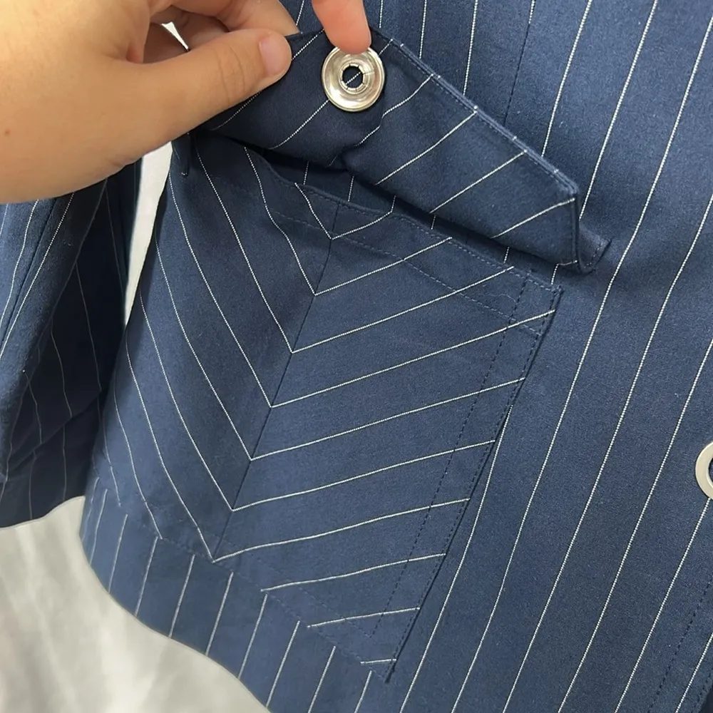 Cabi Navy Blue Pinstriped Cotton Blend Blazer Button Snap Buttons Sz 10 - Image 6