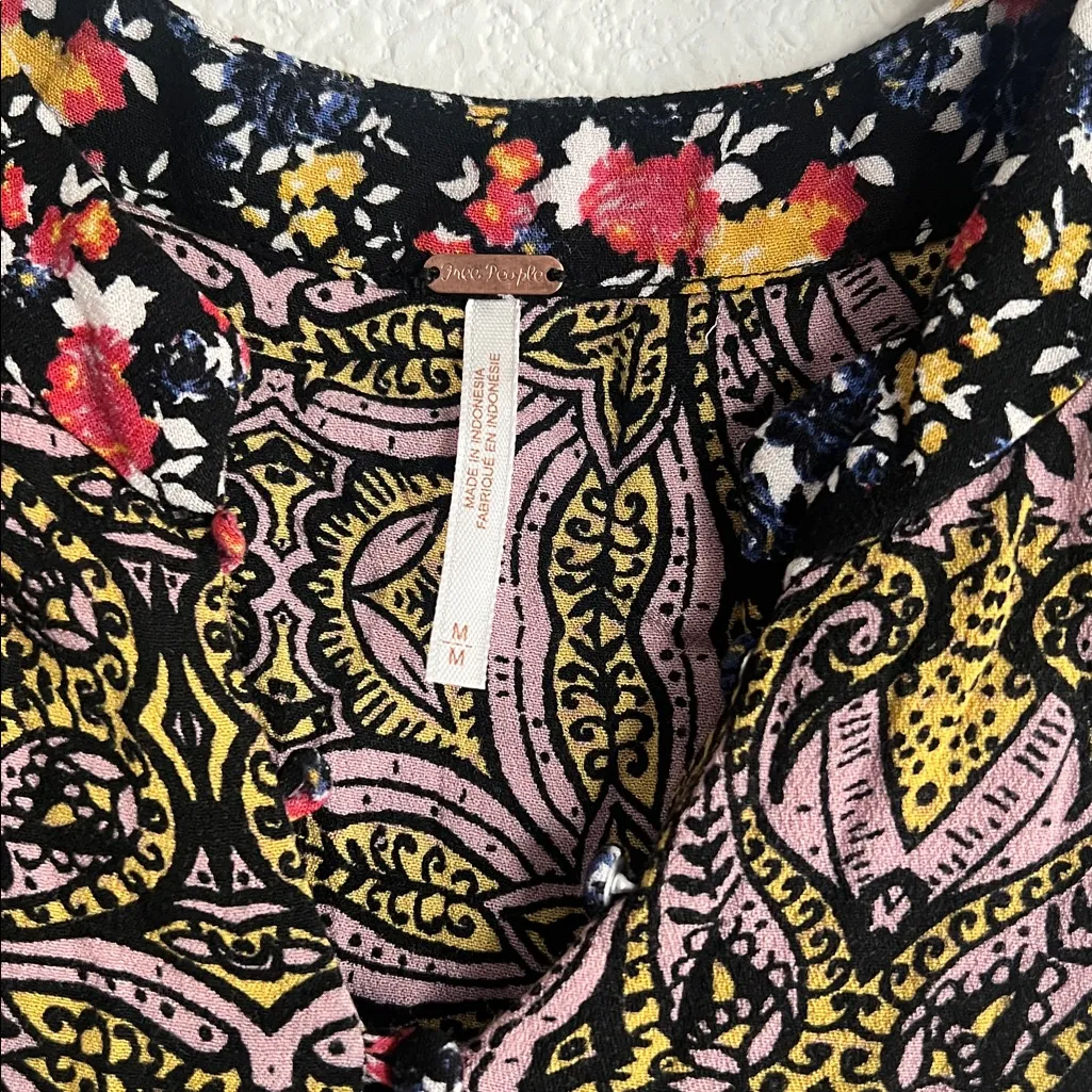 Free People Wildflower Fields Henley Top, Size M, EXCELLENT! - Image 8