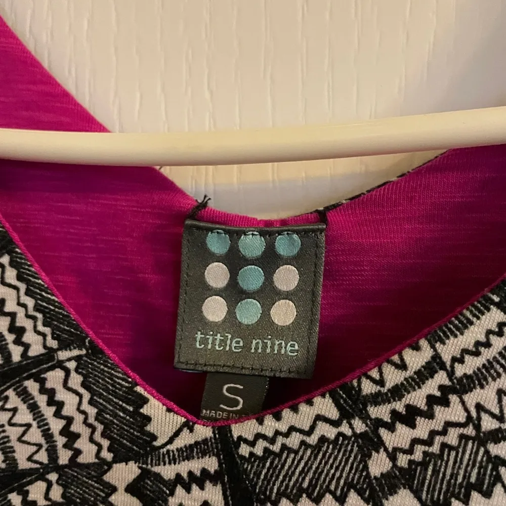 Title Nine Reversible Boss Black White Patterned Solid Pink Athletic Dress S - Image 3