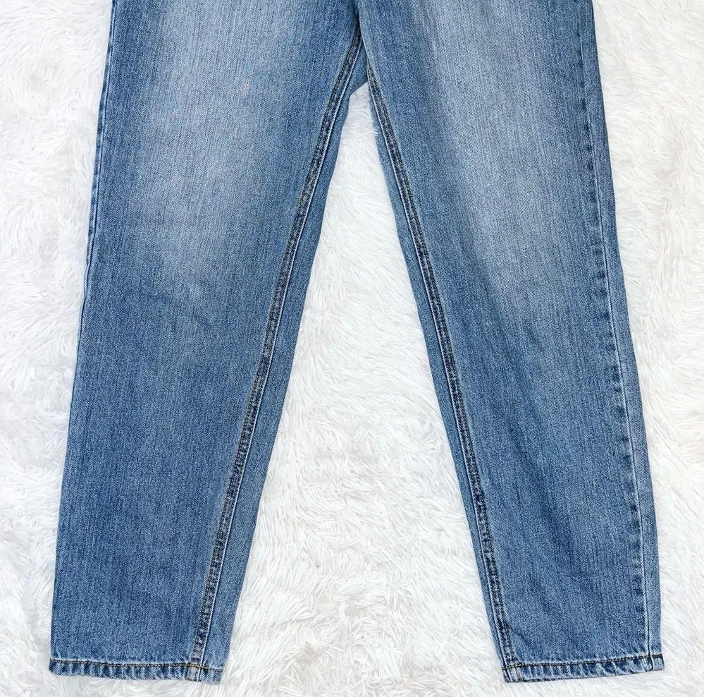 URBAN OUTFITTERS // BDG High Waist Double Button Blue Denim Mom Jeans 27 - Image 4