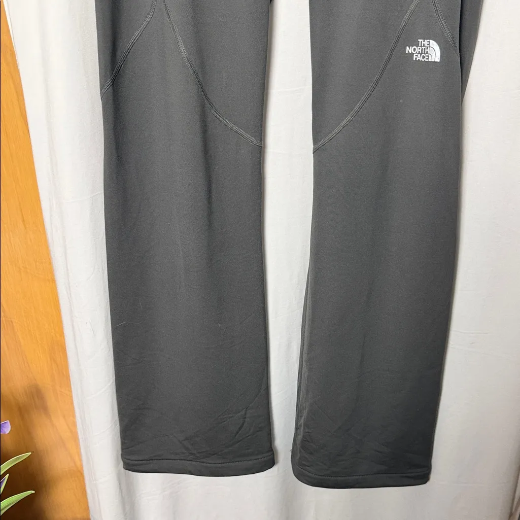 The North Face Women’s Gray Flight Series Active Pants Size Medium - Image 3