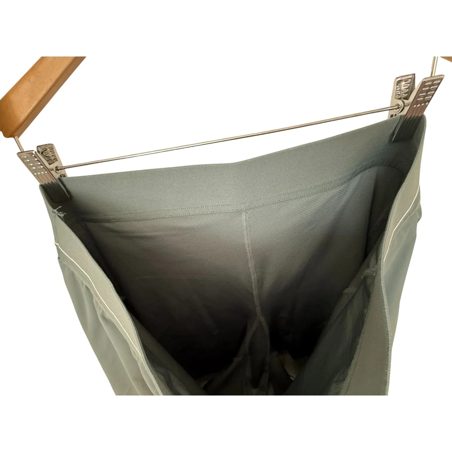 NWOT Soybu Golf Sage Green/White Skort w/ Pockets & Stretchy Waistband-Large - Image 5