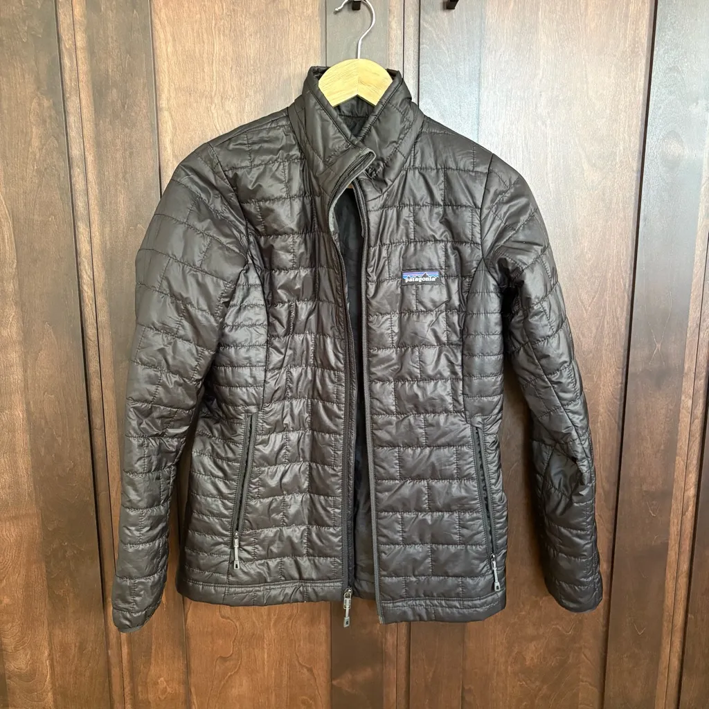 Patagonia Women's Black Nano Puff Jacket - Image 2