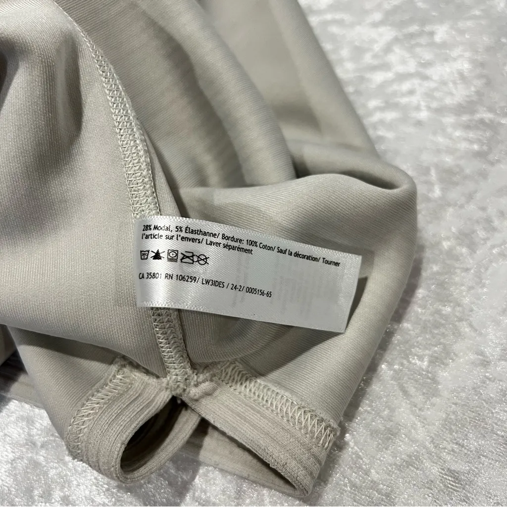 Lululemon Size 6 Ribbed Softstreme Relaxed-Fit T-Shirt Light Gray Loose Fit Boxy - Image 15