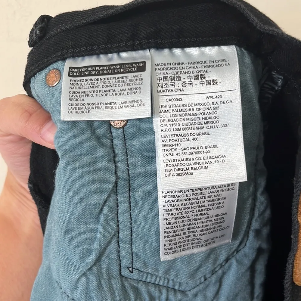 Levi's Lunar Black 501 High Rise Distressed Denim Shorts Size 30 - Image 9