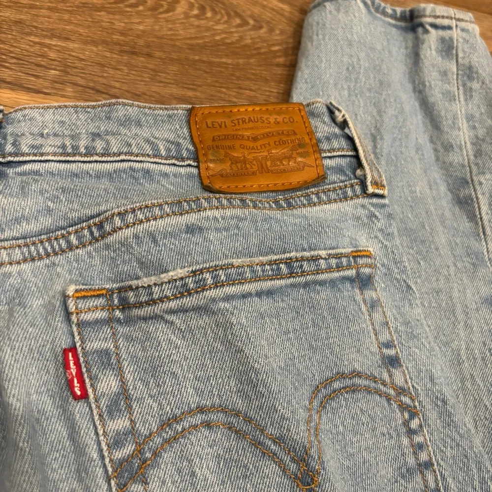 Levi’s Big E Premium Wedgie Straight Jeans – Women’s 27 – High Rise Button Fly - Image 5