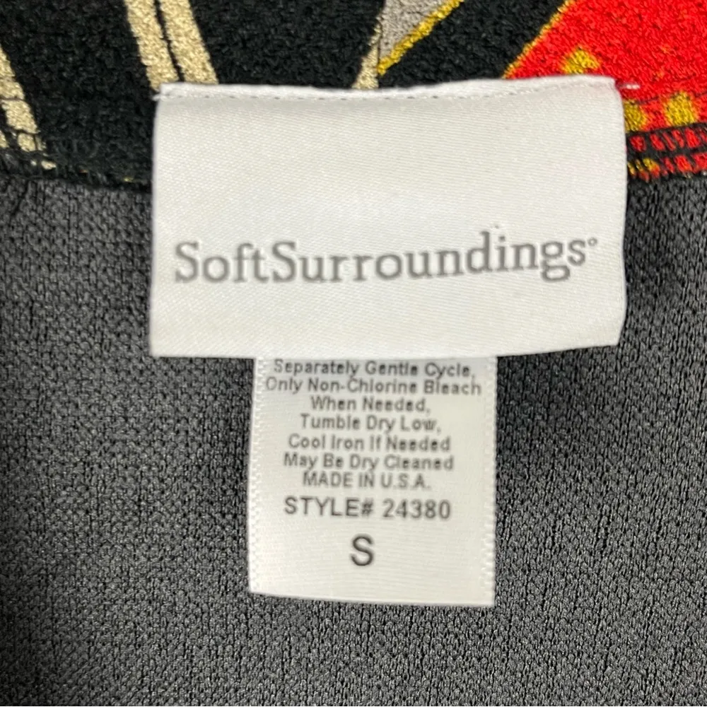 SOFT SURROUNDINGS Black Floral Trim One Button Cardigan, Size Small - Image 4