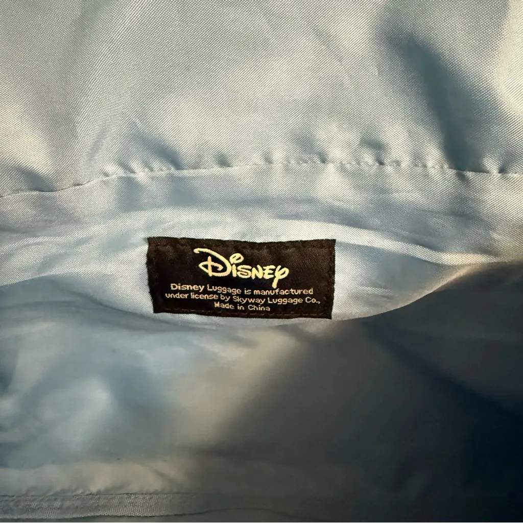 Disney Tinkerbell duffle bag travel bag - Image 12