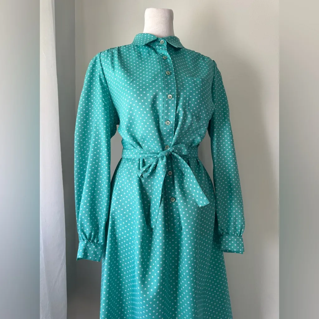 Vintage ‘80s Schrader Sport Teal & White Collared Belted Button Front Midi Dress Green Size 14 - Image 4
