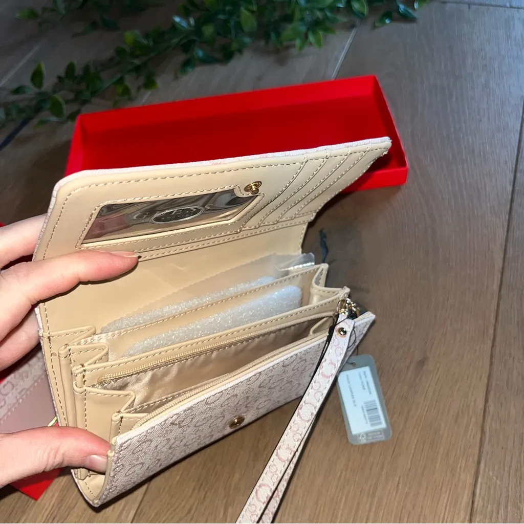 Guess NEW GIFT SET Dusty Rose wristlet Wallet Set - Image 6