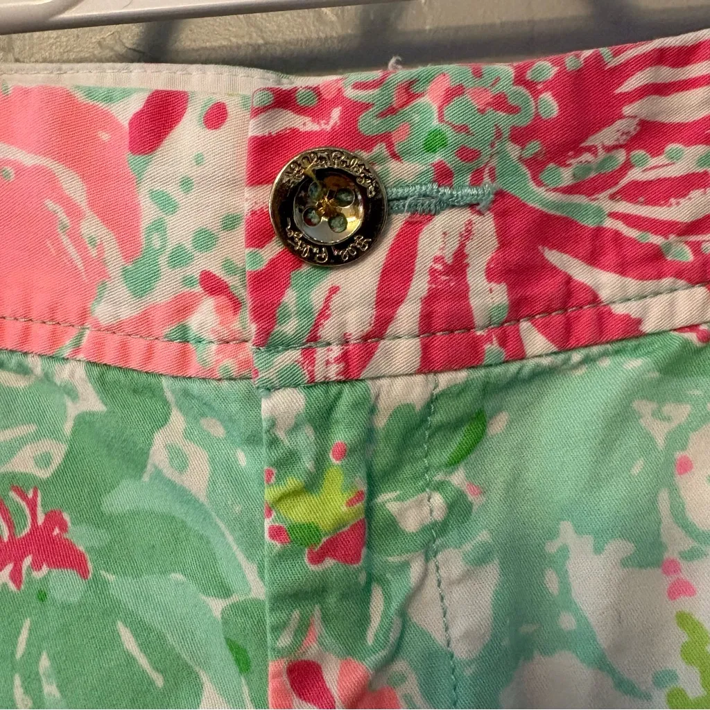 Lilly pulitzer the callahan shorts in beach wave green pink floral pattern sz 4 - Image 4