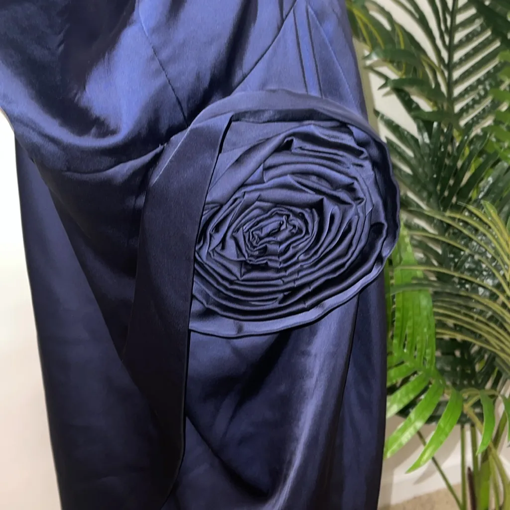 Ronny Kobo Pradova Navy Blue Strapless Rosette Formal‎ Dress Large - Image 10