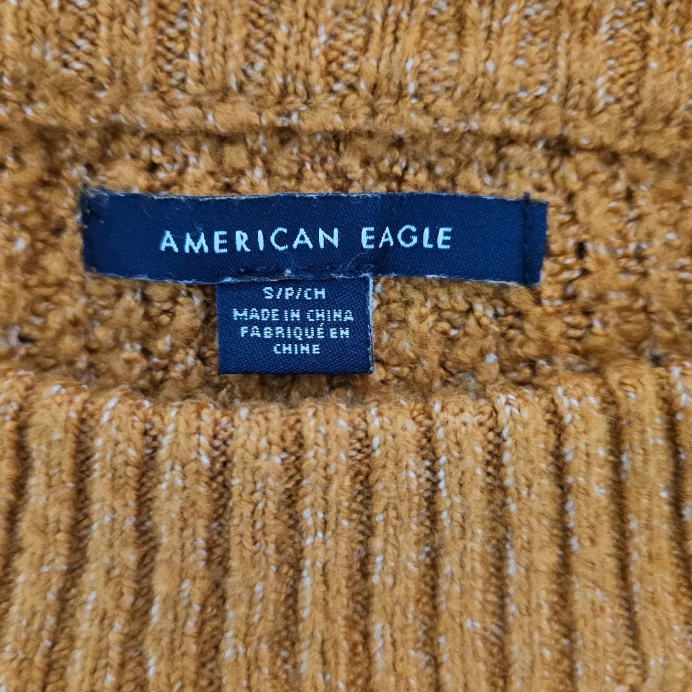 American Eagle Brown Waffle Knit Crewneck Oversized  Sweater Size Small - Image 6