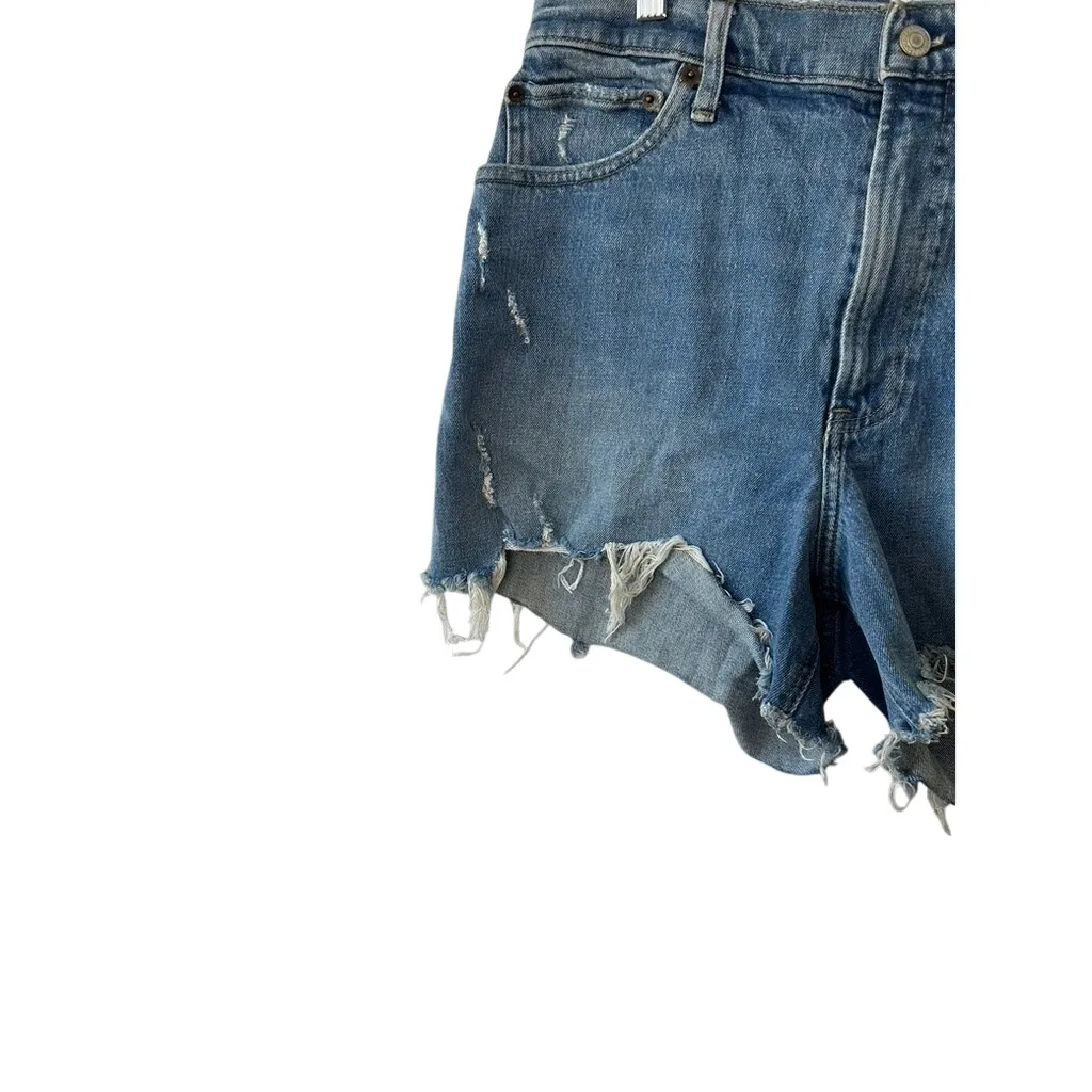 Abercrombie & Fitch Medium Rinse Curvy Love Cut Off Distressed Jean Shorts Sz 14 - Image 3