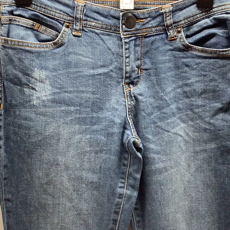 Life In Progress Size 27 Distressed Denim Jeans. Preloved. - Image 3