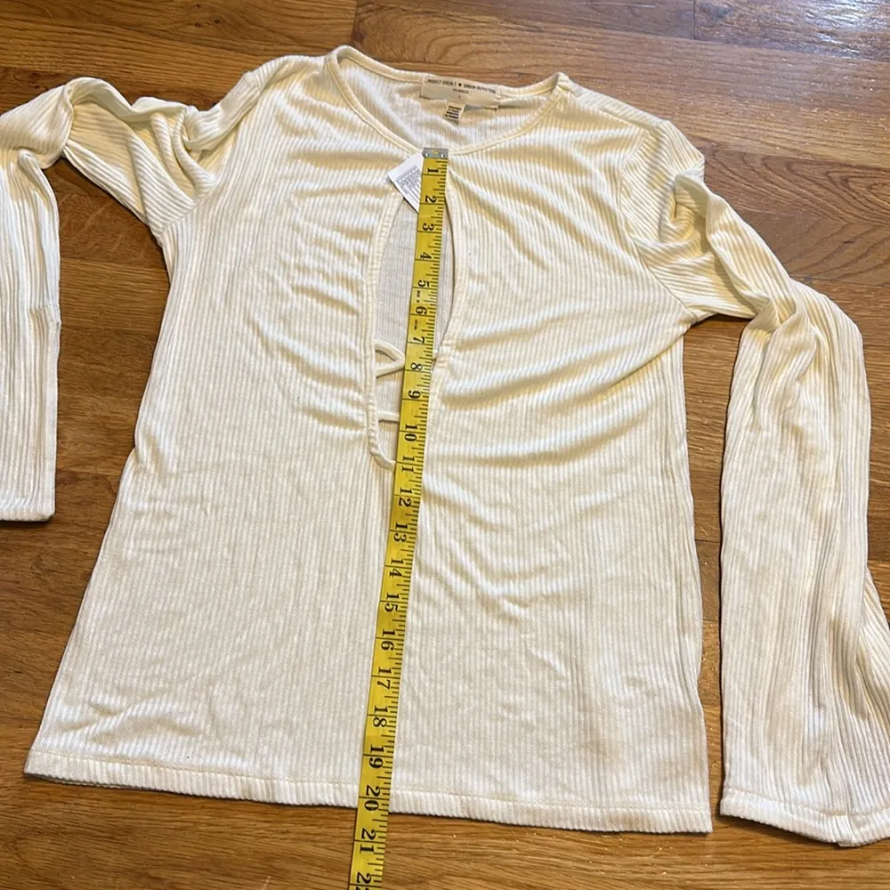Project Social Urban Outfitters Large Cream White Plunging Top Shirt Balletcore - Image 6