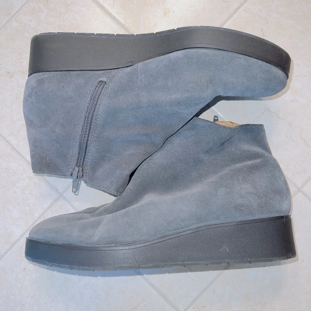 Lucky Brand Women's Gray Leather Karma Wedge Booties size US 10 M - Image 3