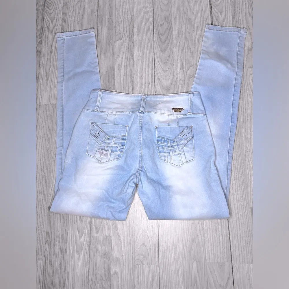 TUSH PUSH Women’s Light Wash Skinny Jeans Blue Size 4 - Image 5