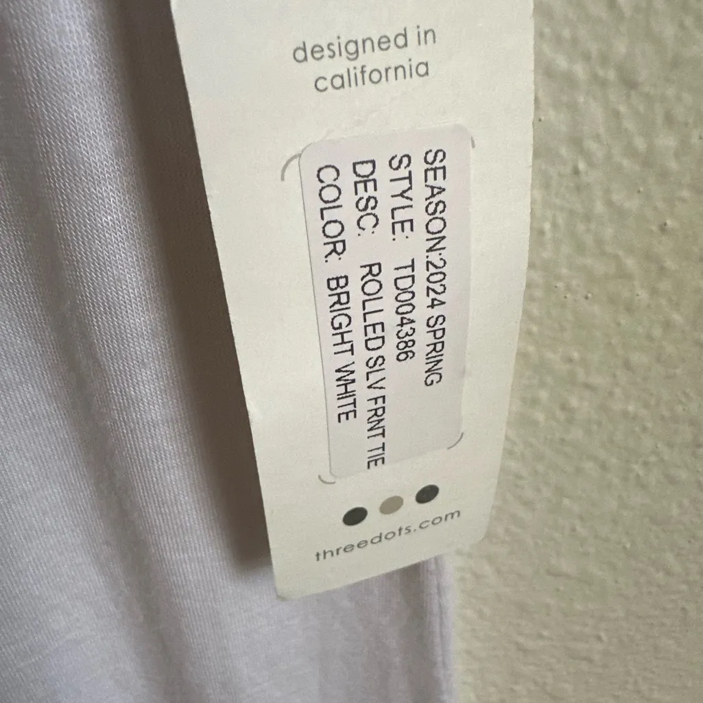 THREEl DOTS ROLLED SLEEVE FRONT SIDE TIE Dress. - Image 5