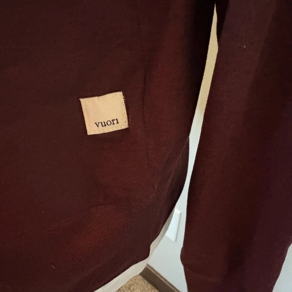 Vuori Women's Daydream Crew Performance Top Ruby Heather size Medium - Image 3